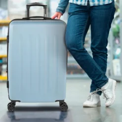 Maleta 60 Cms Mediana Skpat Lisboa Rígida En Abs Extensible Con Capacidad De 65L Tsa Integrado -Bolsa De Moda azul celeste sku 16144149 04330350 xxl