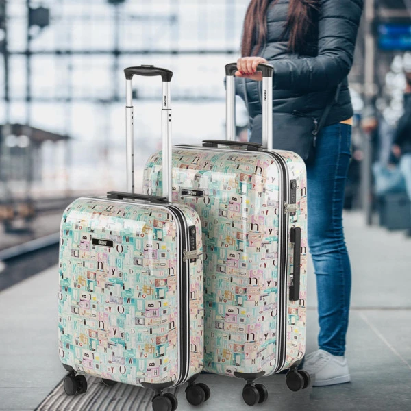 Juego De Maletas (Cabina Y Mediana) Lucca Rígidas Con Capacidad De 98,5 L 2 Juego De Maletas (Cabina Y Mediana) Lucca Rígidas Con Capacidad De 98,5 L - Imagen 2