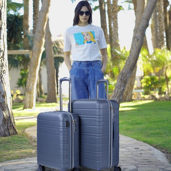 Juego De Maletas (Cabina Y Mediana) San Marino En Abs Extensibles Con Capacidad De 78L Con Tsa 2 Juego De Maletas (Cabina Y Mediana) San Marino En Abs Extensibles Con Capacidad De 78L Con Tsa - Imagen 2