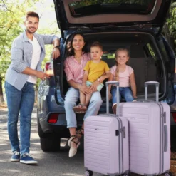 Juego De Maletas (Cabina Y Mediana) Monaco Con Capacidad De 67L Con Tsa Y Usb 31 Juego De Maletas (Cabina Y Mediana) Monaco Con Capacidad De 67L Con Tsa Y Usb -Bolsa De Moda rosa sku 16041924 28090243 xxl