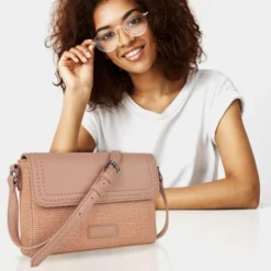 Bolso Bandolera Lois Bartlett 26 Bolso Bandolera Lois Bartlett -Bolsa De Moda rosa sku 16654598 26440467 xxl